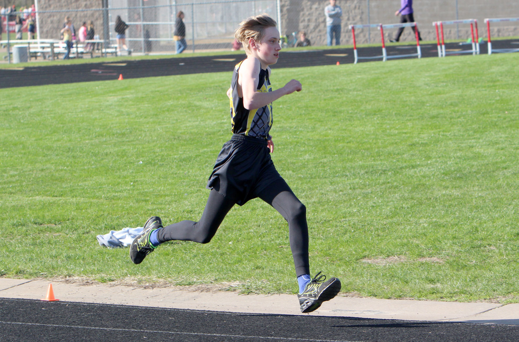 Colfax track and field invitational 5-7-19